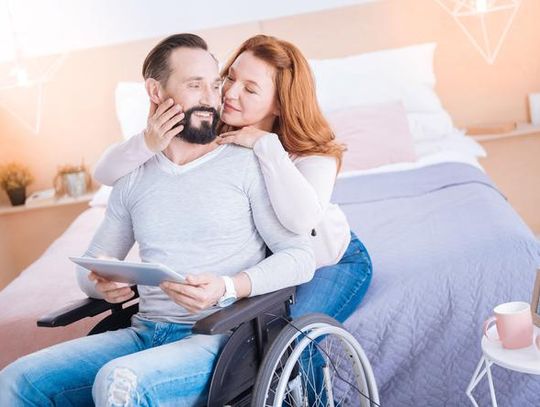 ZUS o świadczeniu wspierającym: najpierw decyzja wojewódzkiego zespołu, potem wypłata