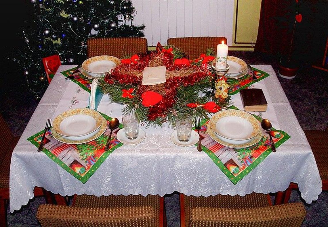 12 wigilijnych potraw- co powinno znaleźć się na świątecznym stole?