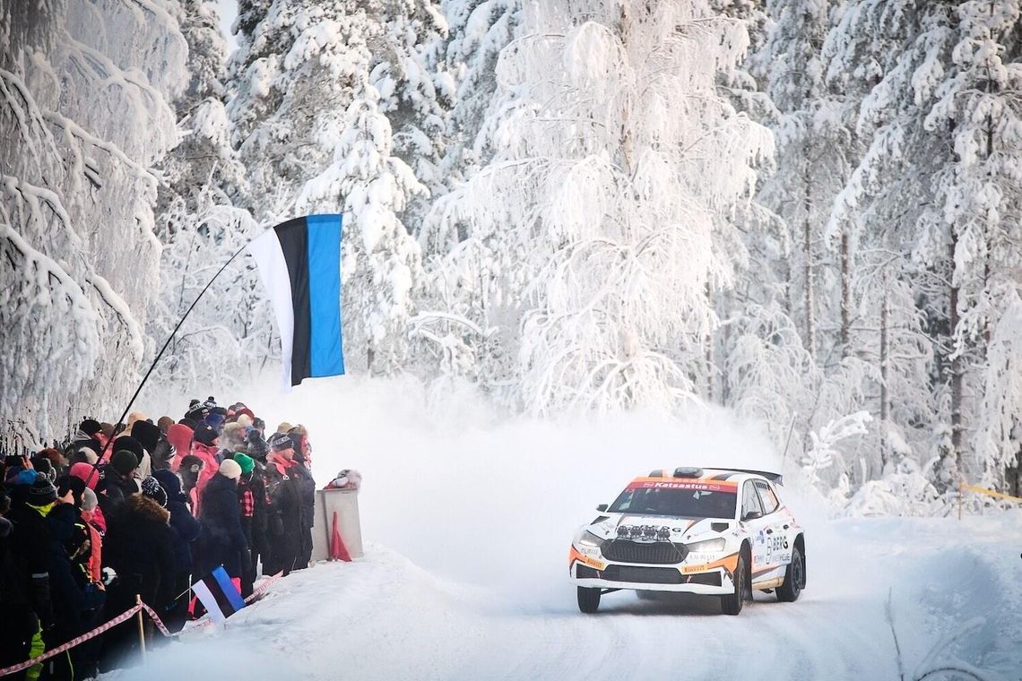 19-letni rzeszowski kierowca Adrian Rzeźnik w czołowej dziesiątce Rajdu Arktycznego 19-letni rzeszowski kierowca Adrian Rzeźnik w czołowej dziesiątce Rajdu Arktycznego