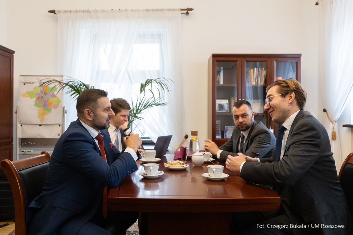 26 miliardów na bezpieczeństwo Rzeszowa. Deklaracja wiceministra Funduszy i Polityki Regionalnej