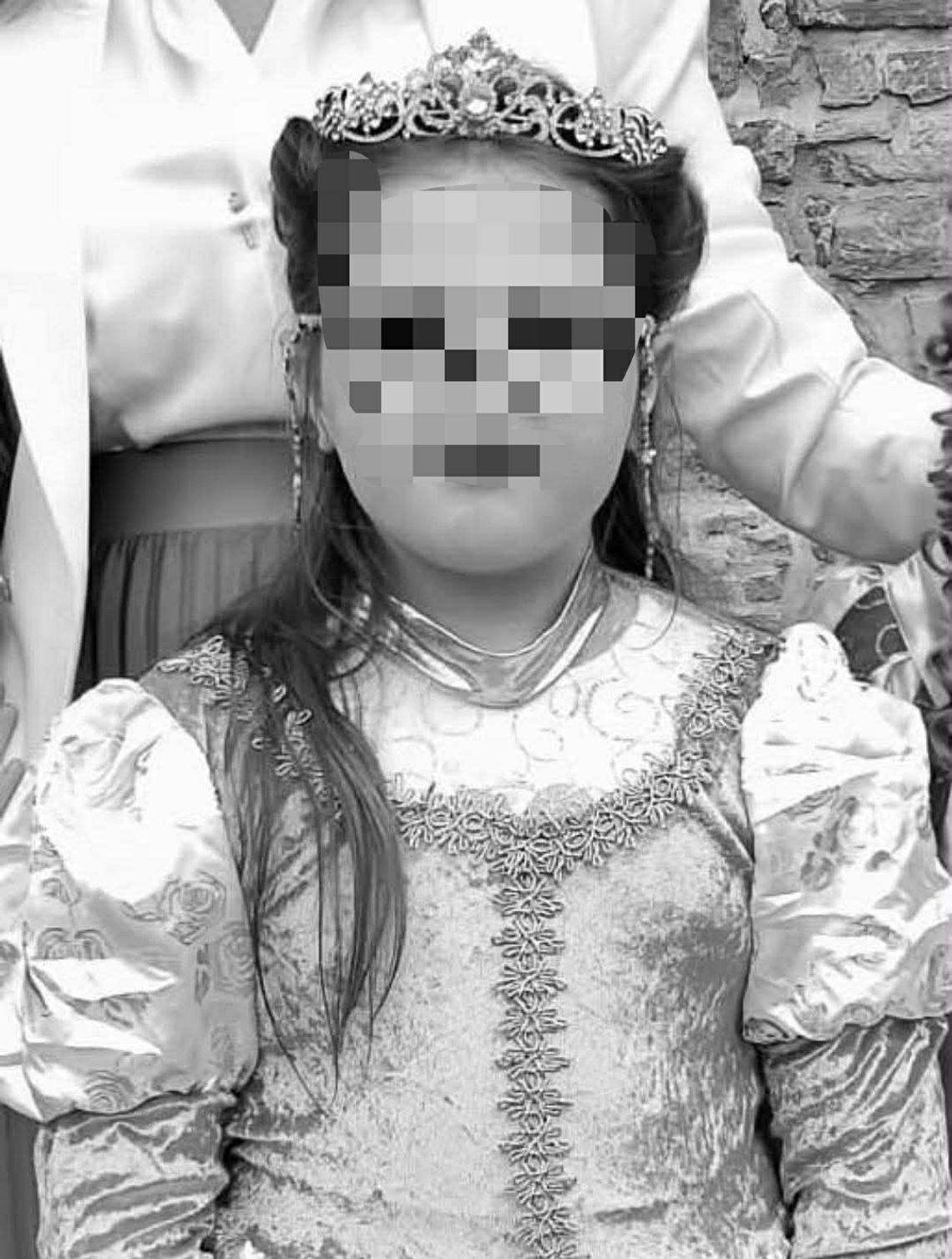 7-letnia Zosia zginęła w czasie zabawy. Prokuratura bada okoliczności zdarzenia 7-letnia Zosia zginęła w czasie zabawy. Prokuratura bada okoliczności zdarzenia