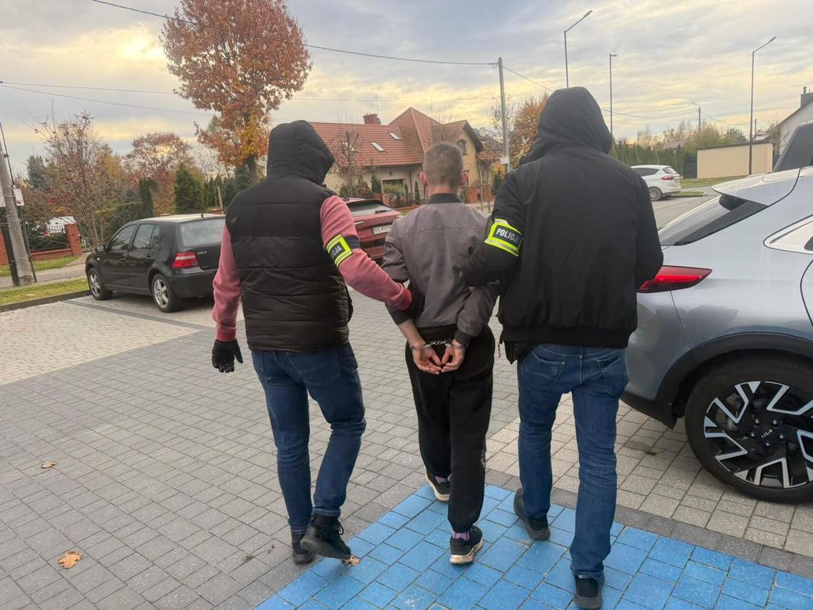 83-latka straciła 9 tysięcy dolarów! Oszuści zatrzymani 83-latka straciła 9 tysięcy dolarów! Oszuści zatrzymani