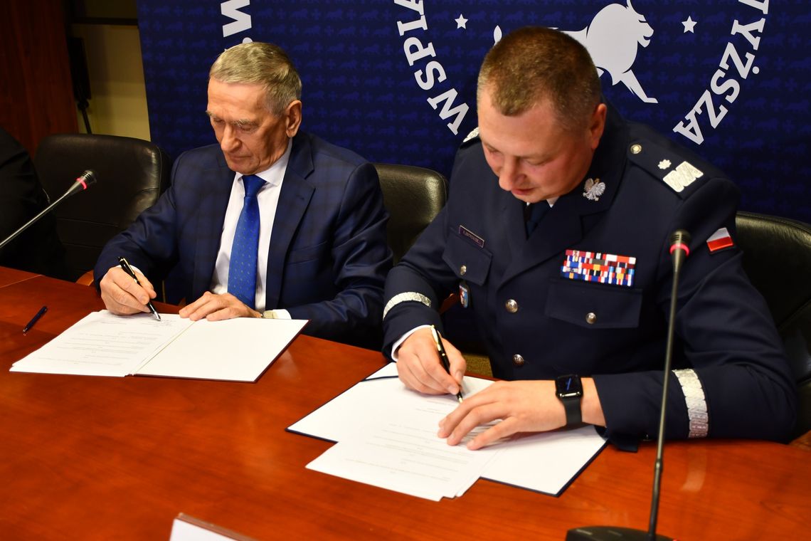 Bezpieczeństwo i praktyka. WSPiA podpisała umowę z Policją