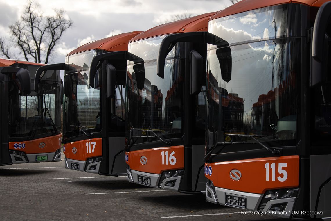 Bezpłatna komunikacja miejska w Rzeszowie w piątek. Reakcja na złą jakość powietrza Bezpłatna komunikacja miejska w Rzeszowie w piątek. Reakcja na złą jakość powietrza