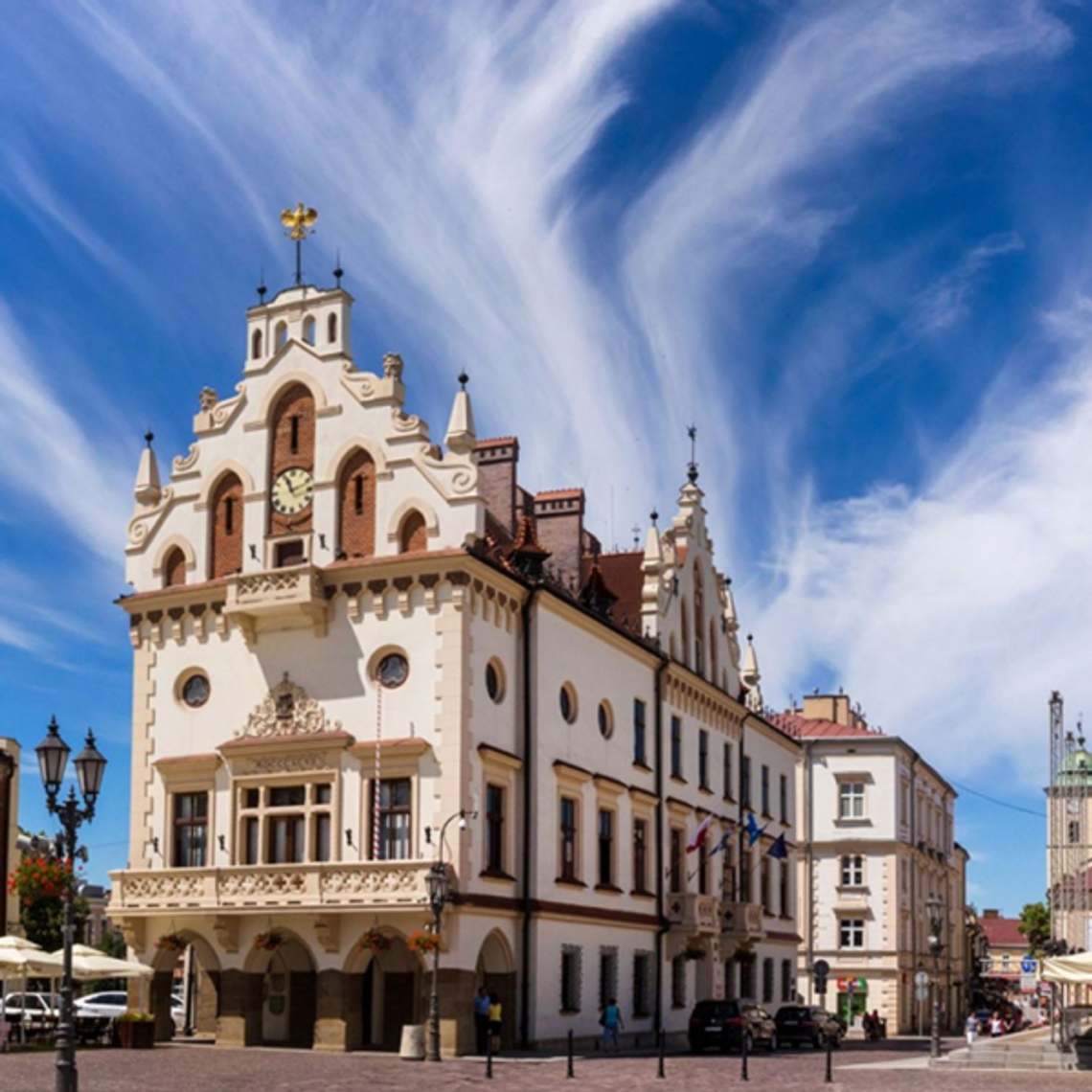 Biżuteria, rowery i elektronika już od 9 zł! Rzeszowski ratusz zaprasza na aukcję rzeczy znalezionych Biżuteria, rowery i elektronika już od 9 zł! Rzeszowski ratusz zaprasza na aukcję rzeczy znalezionych