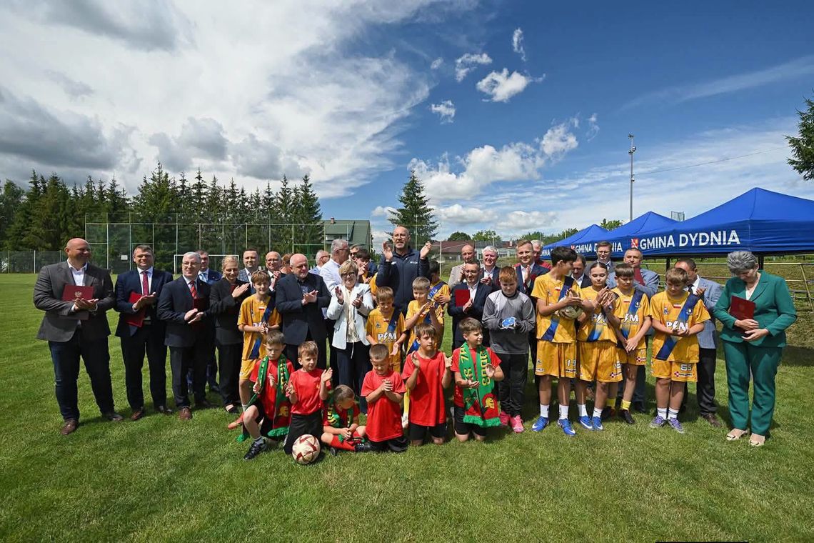 Blisko 5 mln zł dla Podkarpacia. 22 szatnie sportowe zostaną wyremontowane dzięki programowi „Szatnia na Medal” Blisko 5 mln zł dla Podkarpacia. 22 szatnie sportowe zostaną wyremontowane dzięki programowi „Szatnia na Medal”