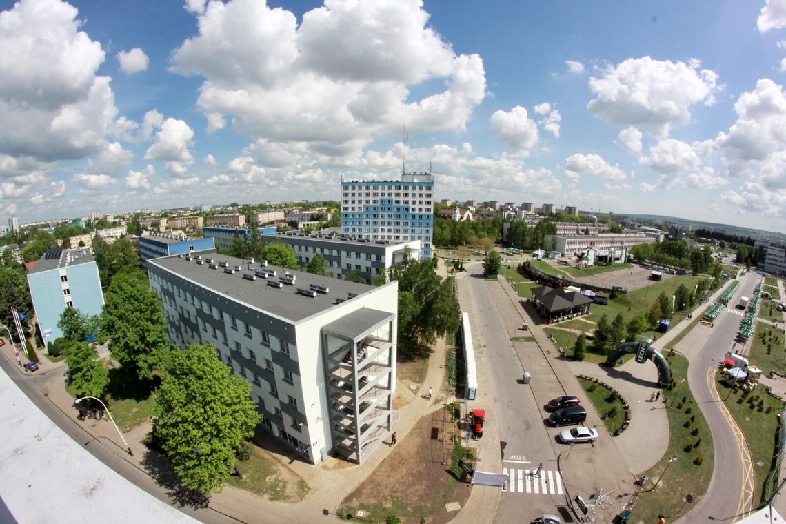 Brak miejsc w rzeszowskich akademikach. Ile studenci zapłacą za wynajem mieszkania?