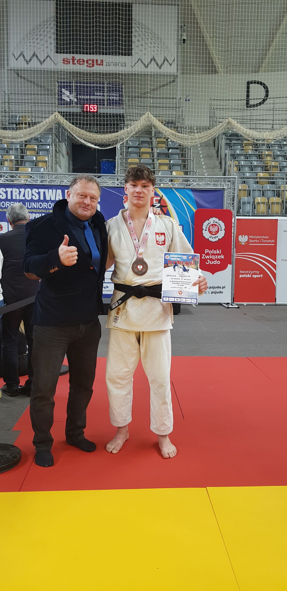 Brązowy medal Mistrzostw Polski Juniorów w bardzo mocno obsadzonej kategorii do 81 kg zdobywa judoka Millenium AKRO Rzeszów Mateusz Grendys