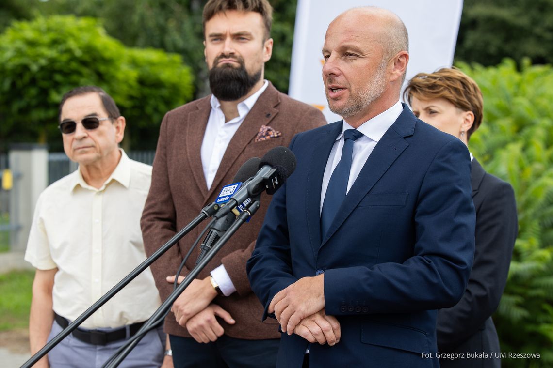 Budziwój zyska nowe oświetlenie. 99 latarni pojawi się na ulicach Budziwój zyska nowe oświetlenie. 99 latarni pojawi się na ulicach