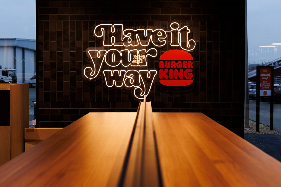 Burger King otwiera pierwszą restaurację w Rzeszowie i rozdaje roczny zapas burgerów! Burger King otwiera pierwszą restaurację w Rzeszowie i rozdaje roczny zapas burgerów!