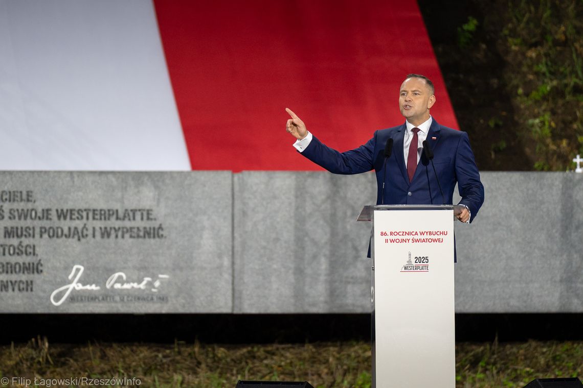Byliśmy na Westerplatte. Prezydent Nawrocki wezwał Niemcy do reparacji [NASZE ZDJĘCIA]