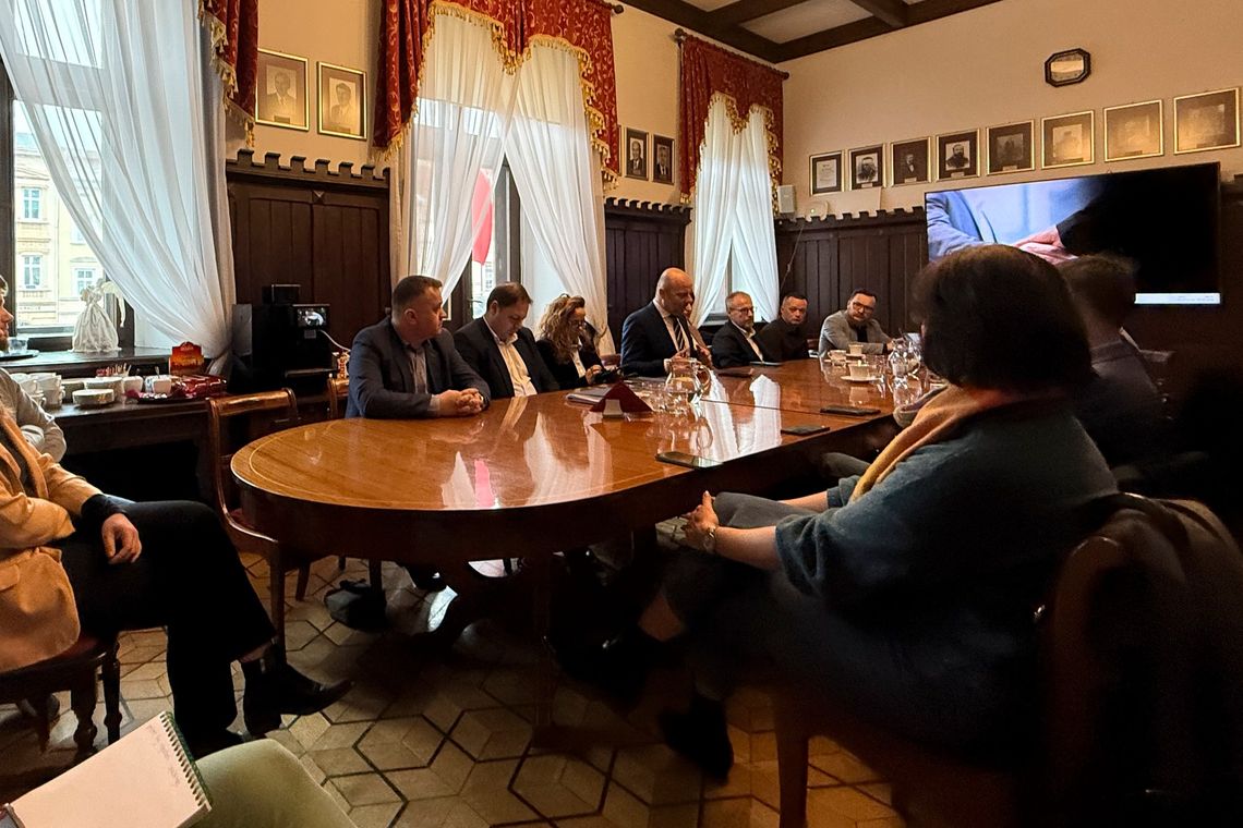 Czy kompromis zakończy spór? Prezydent spotkał się z Radami Osiedli ws łącznika Miłocińska-Technologiczna