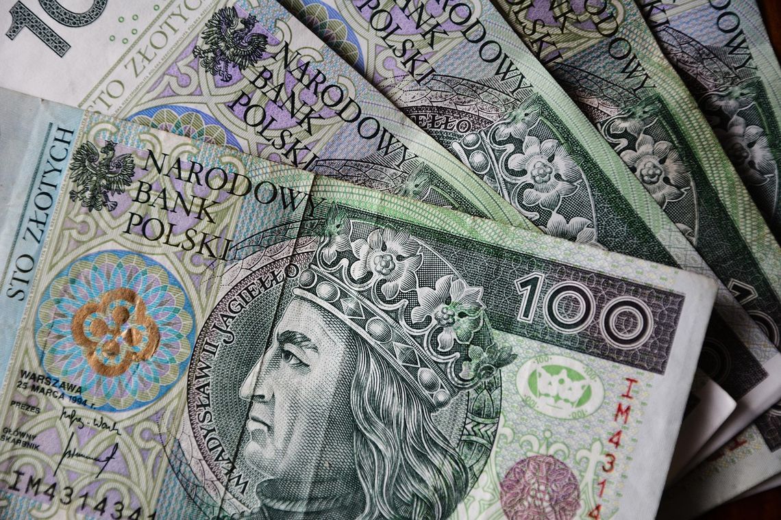 Dobry start rusza 1 lipca. Sięgnij po 300 zł na rozpoczęcie roku szkolnego