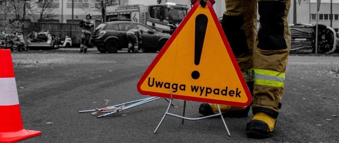 Dramat na S19. Droga zablokowana w obu kierunkach po wypadku w Nienadówce