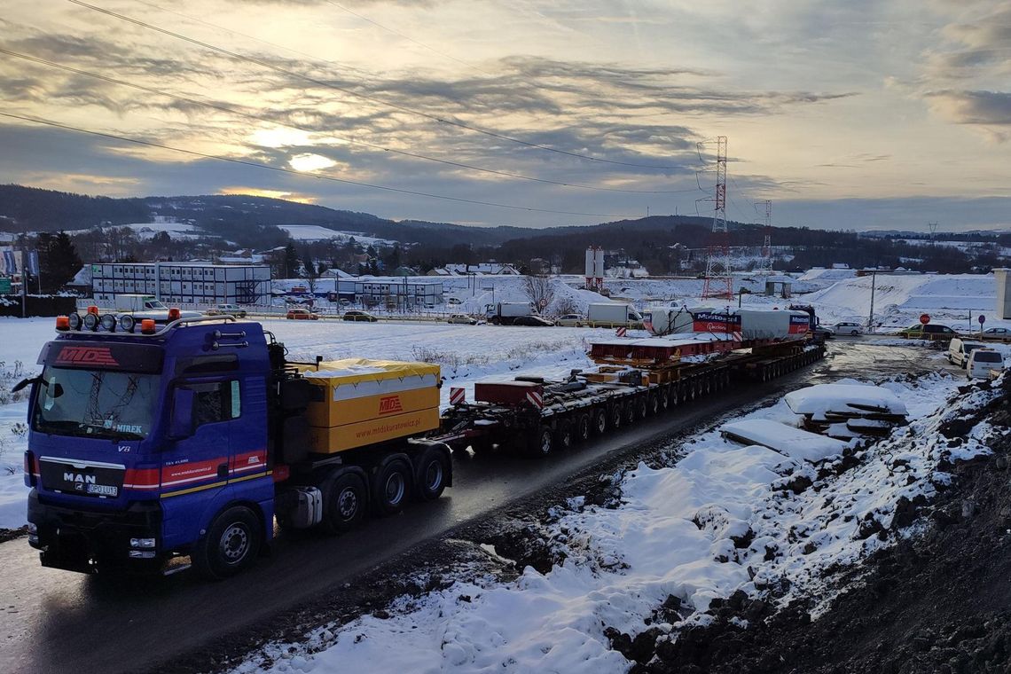 Drugi transport maszyny TBM dotarł na miejsce budowy S19 w Babicy