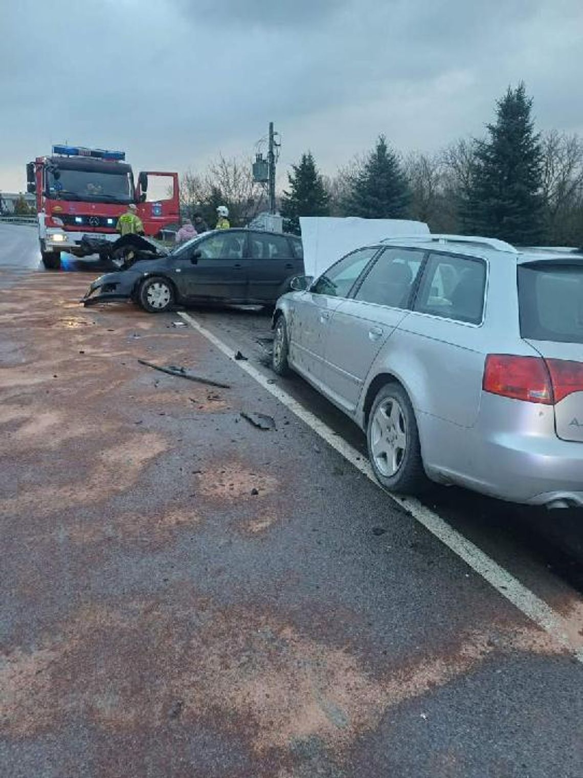 Dwie osoby trafiły do szpitala - kierująca nie ustąpiła pierwszeństwa