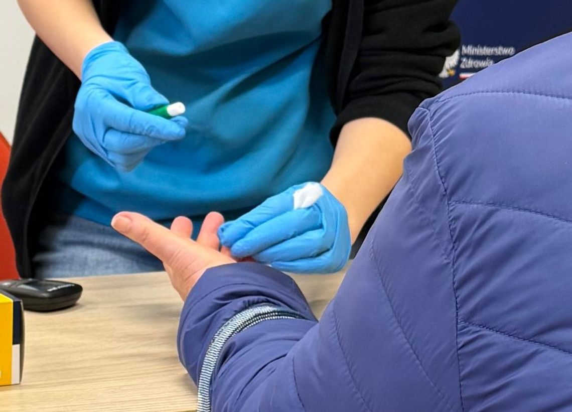 Dwie osoby z niepokojącym wynikiem: akcja NFZ w temacie cukrzycy. Profilaktyka ma sens!