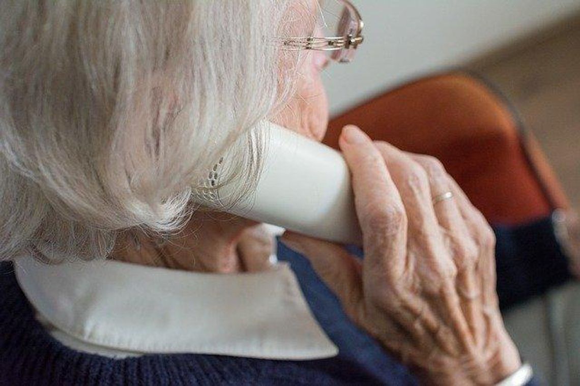 "Fałszywy telefon- zagrożone oszczędności"- infolinia dla seniorów