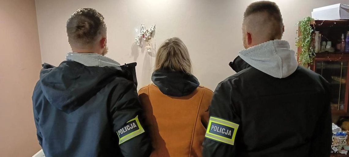 Fatalny błąd nietrzeźwej 30-latki. Wezwała policję na pomoc, a trafiła prosto za kraty Fatalny błąd nietrzeźwej 30-latki. Wezwała policję na pomoc, a trafiła prosto za kraty