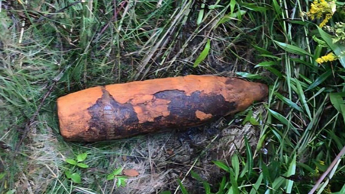Groźne znalezisko podczas prac ziemnych. Pocisk z czasów II wojny światowej