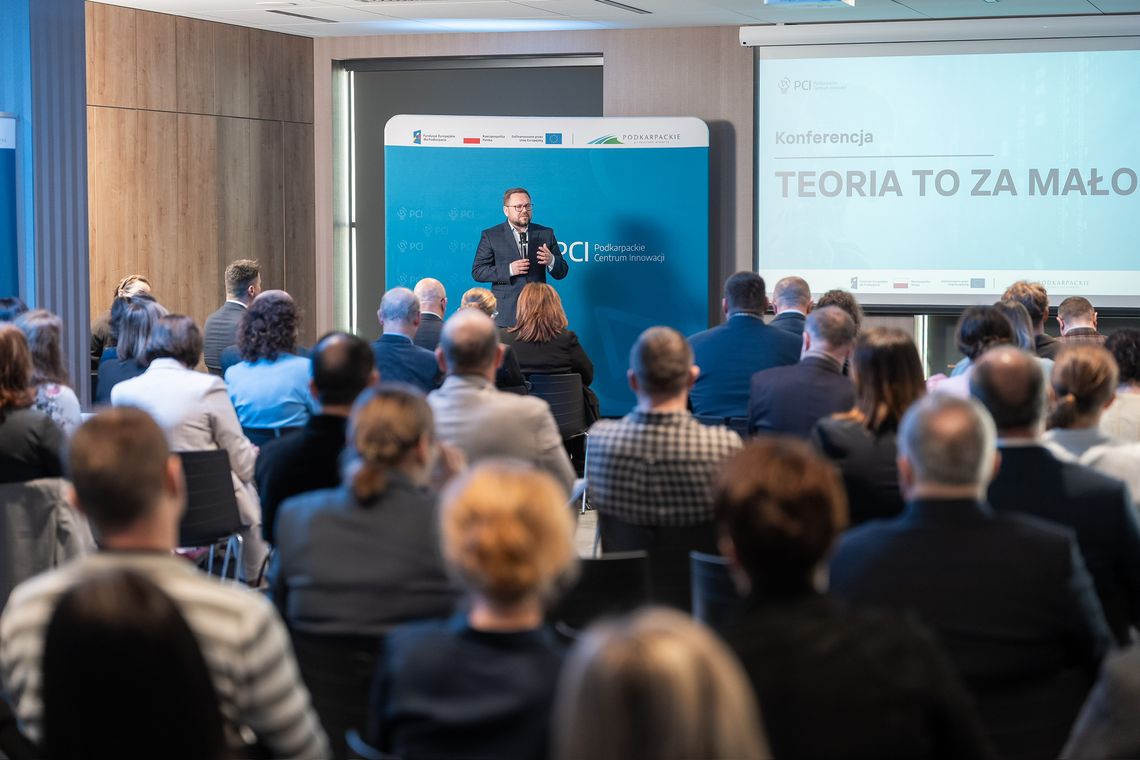 II Podkarpacki Festiwal Nauki i Innowacji z efektownymi „Bitwami Klas” i nową energią edukacyjną II Podkarpacki Festiwal Nauki i Innowacji z efektownymi „Bitwami Klas” i nową energią edukacyjną