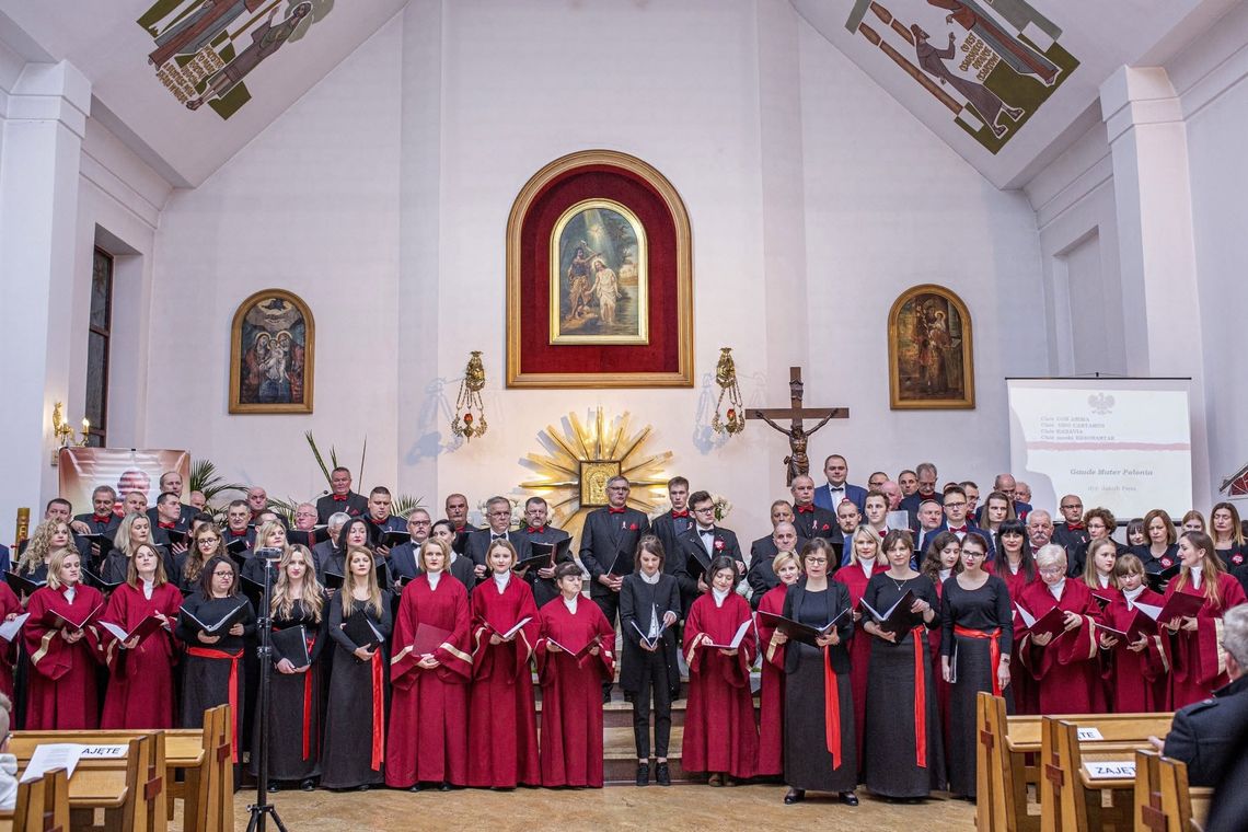 IV Festiwal Chóralny „Resovia Sings” w Trzcianie. 14 chórów i znakomite jury [PROGRAM]