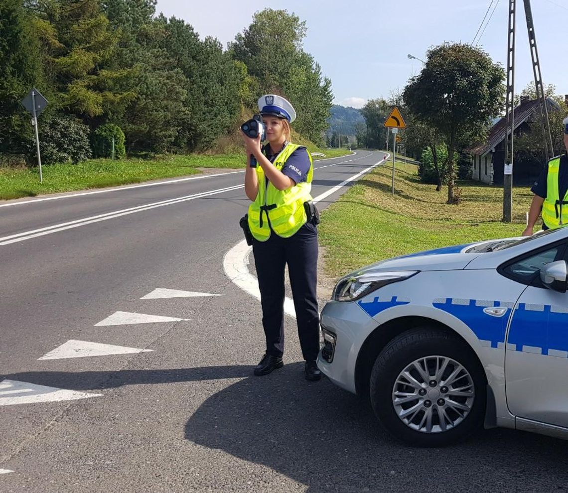 Jechał 143 km/h, bez uprawnień i niedopuszczonym do ruchu pojazdem