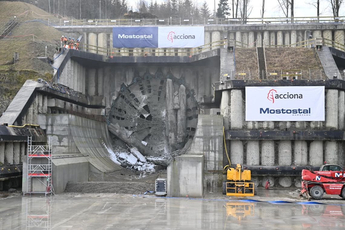 „Karpatka” zakończyła drążenie pierwszej nawy tunelu na Via Carpatii