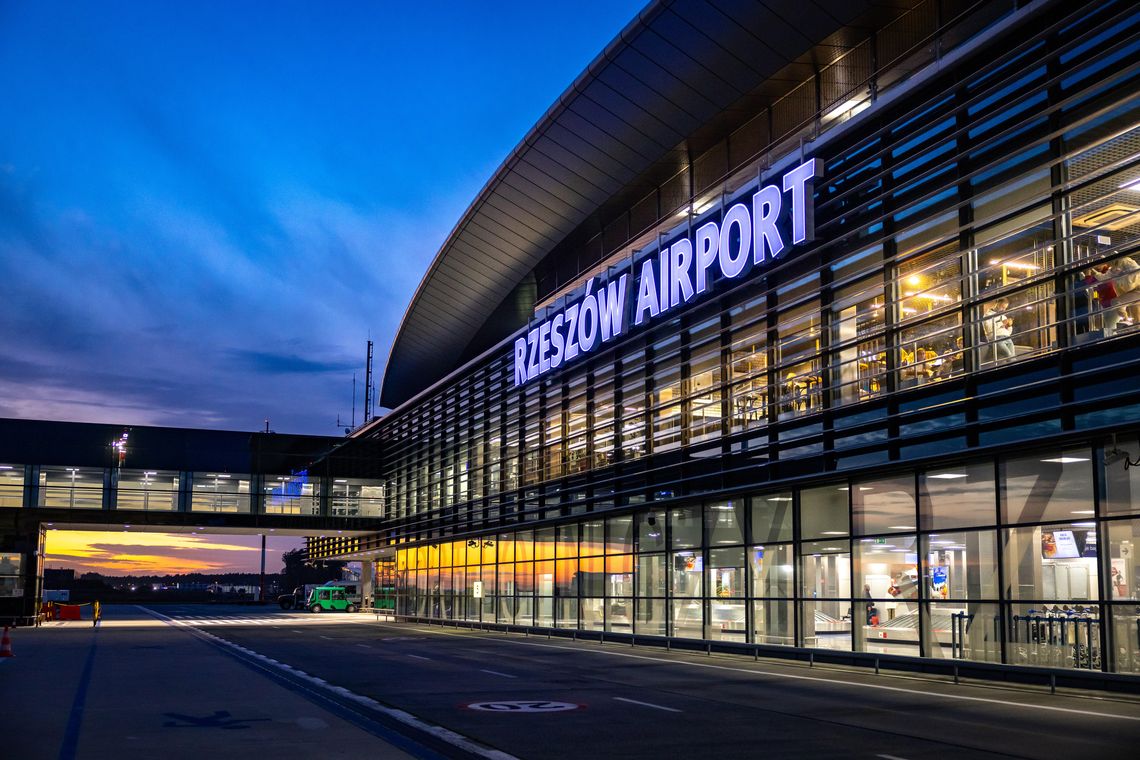 Kolejny rekord na lotnisku w Jasionce. Ponad 1,28 mln pasażerów w 2025 roku