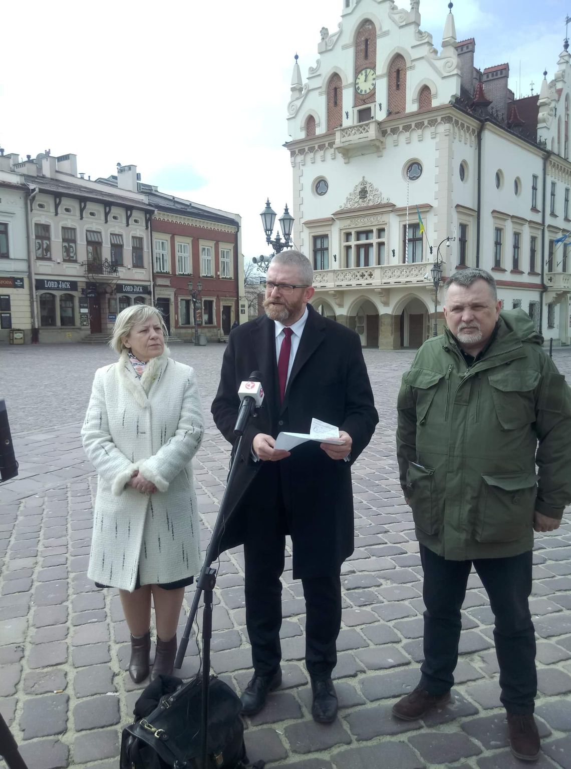 Konferencja Grzegorza Brauna na temat bezpieczeństwa mieszkańców Podkarpacia