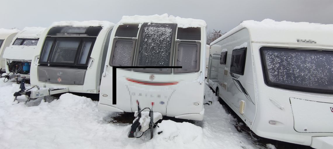 Kradli w UK, sprzedawali w Polsce. Śledczy zabezpieczyli sprzęt za miliony