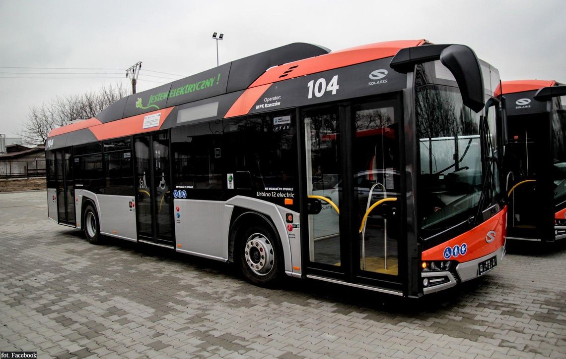Kursowanie autobusów miejskich w dniach 31 października - 1 listopada
