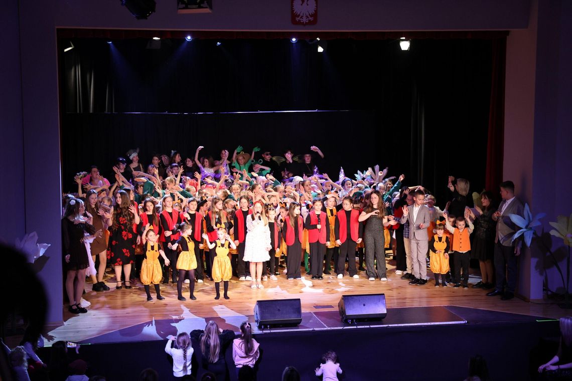 Magiczna premiera „Calineczki” w Trzcianie zachwyciła publiczność [ZDJĘCIA]