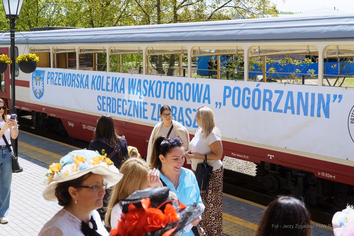 Majówka z "Pogórzaninem" wystartowała z impetem! Przeworska Kolejka Wąskotorowa otworzyła sezon w wielkim stylu