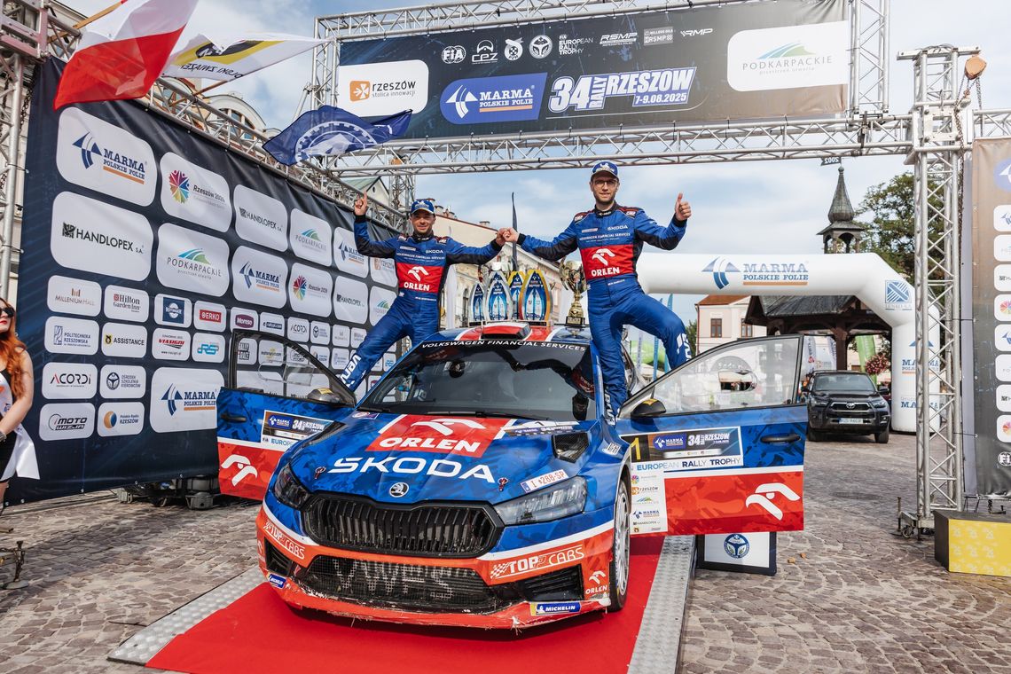 Marczyk i Gospodarczyk triumfują w Marma 34. Rajdzie Rzeszowskim [ZDJĘCIA]