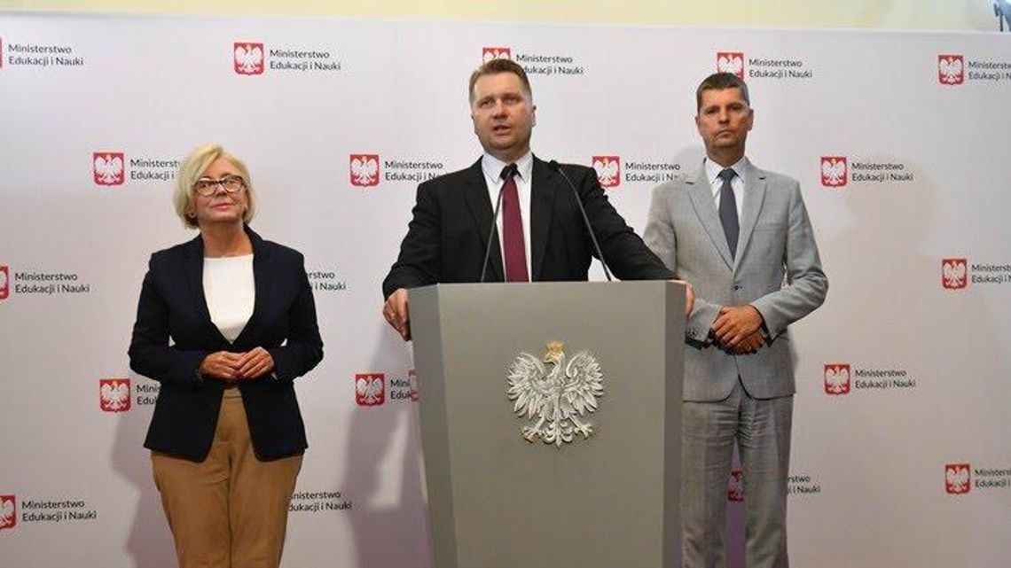 Minister Czarnek: cytat z książki HiT dotyczył Chin