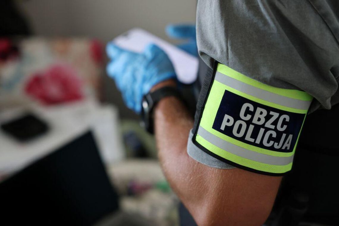 Narkotyki sprzedawali przez szyfrowane komunikatory. CBZC rozbiło grupę przestępczą na Podkarpaciu