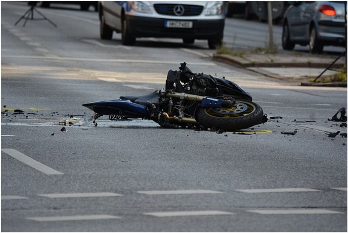 Nie żyje motocyklista. Zginął na miejscu wypadku