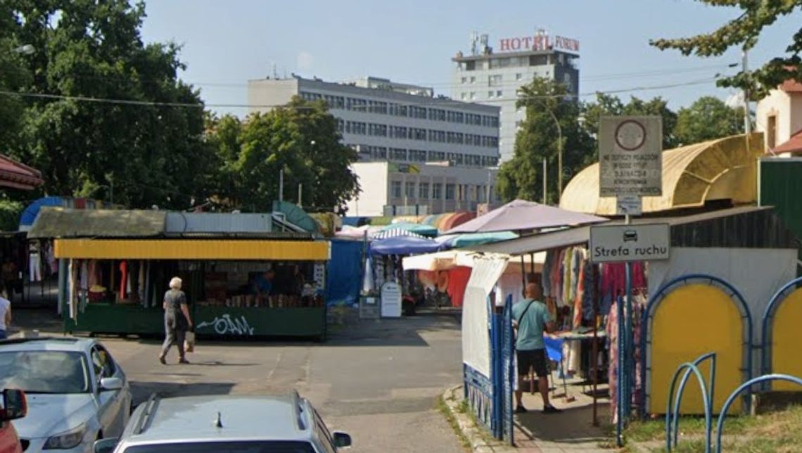 Nowa Lewica przeciwko przekształceniu Placu Balcerowicza: "To zagrożenie dla lokalnego handlu i społeczności!"