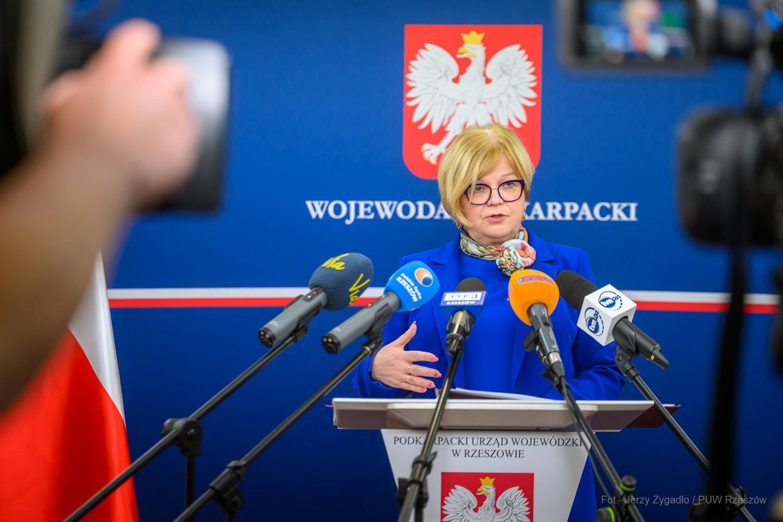 Nowe pieniądze dla seniorów i najmłodszych. Samorządy mogą już składać wnioski