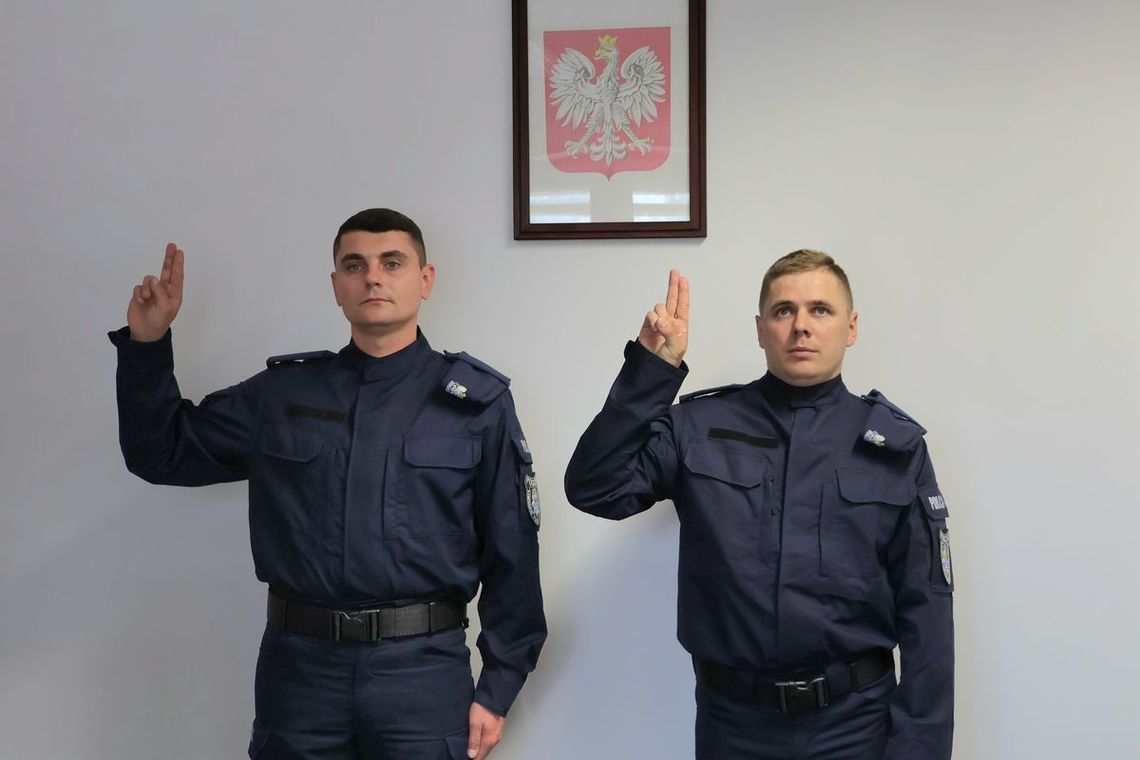 Nowi policjanci zasilają szeregi rzeszowskiej komendy. Złożyli uroczyste ślubowanie