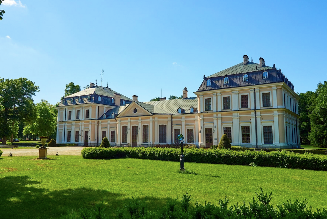 Pałac w Sieniawie nareszcie doczekał się nowego dzierżawcy