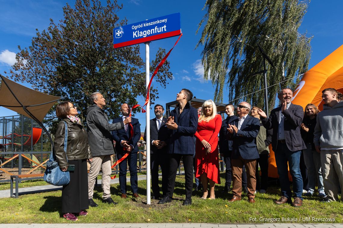 Park Klagenfurt w Rzeszowie. Zielona oaza na 50-lecie partnerstwa z Austrią Park Klagenfurt w Rzeszowie. Zielona oaza na 50-lecie partnerstwa z Austrią