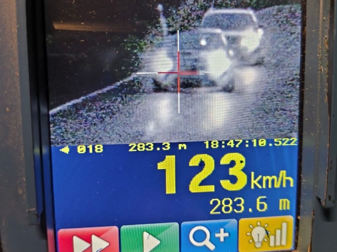 Pędził 123 km/h w warunkach recydywy