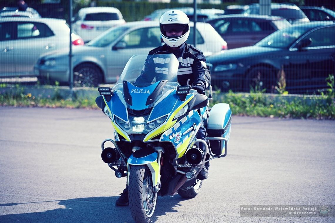 Pędzili i jechali bez uprawnień. Podkarpacka policja podsumowała akcję „Motocykl”