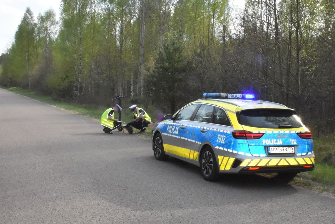 Pijany 13-latek na hulajnodze elektrycznej wylądował w rowie. Trafił do szpitala w Rzeszowie