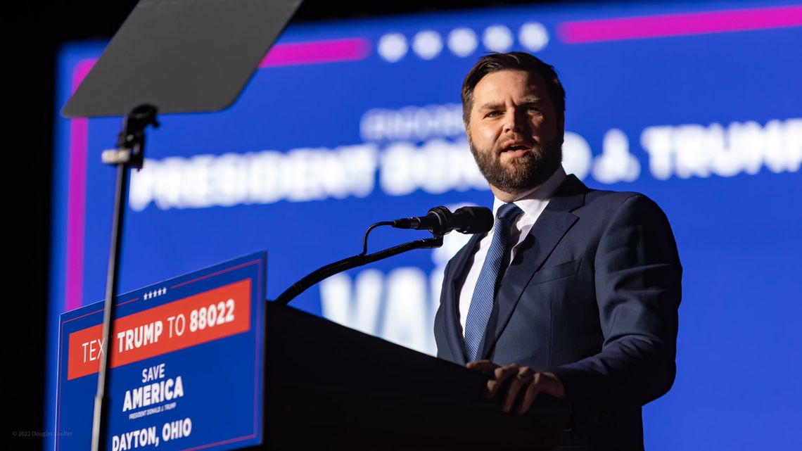PiS chce ściągnąć wiceprezydenta USA J.D. Vance'a do Rzeszowa, aby ratować kampanię Nawrockiego
