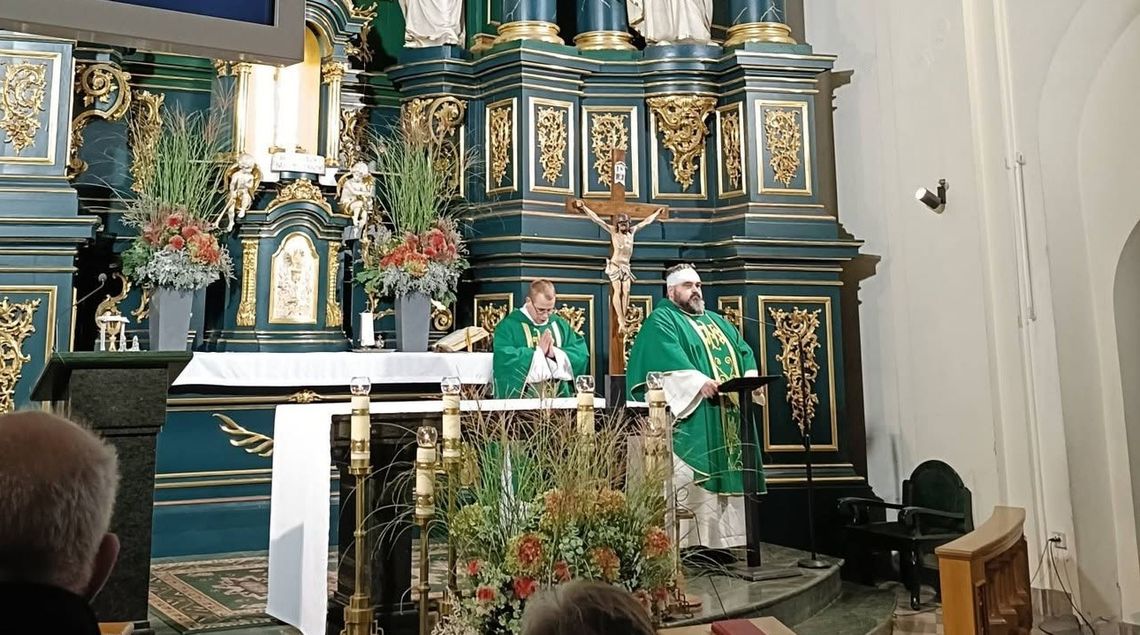 Po tragedii wierni wrócili do Jarosławskiego Opactwa. Poruszające słowa rannego księdza Po tragedii wierni wrócili do Jarosławskiego Opactwa. Poruszające słowa rannego księdza