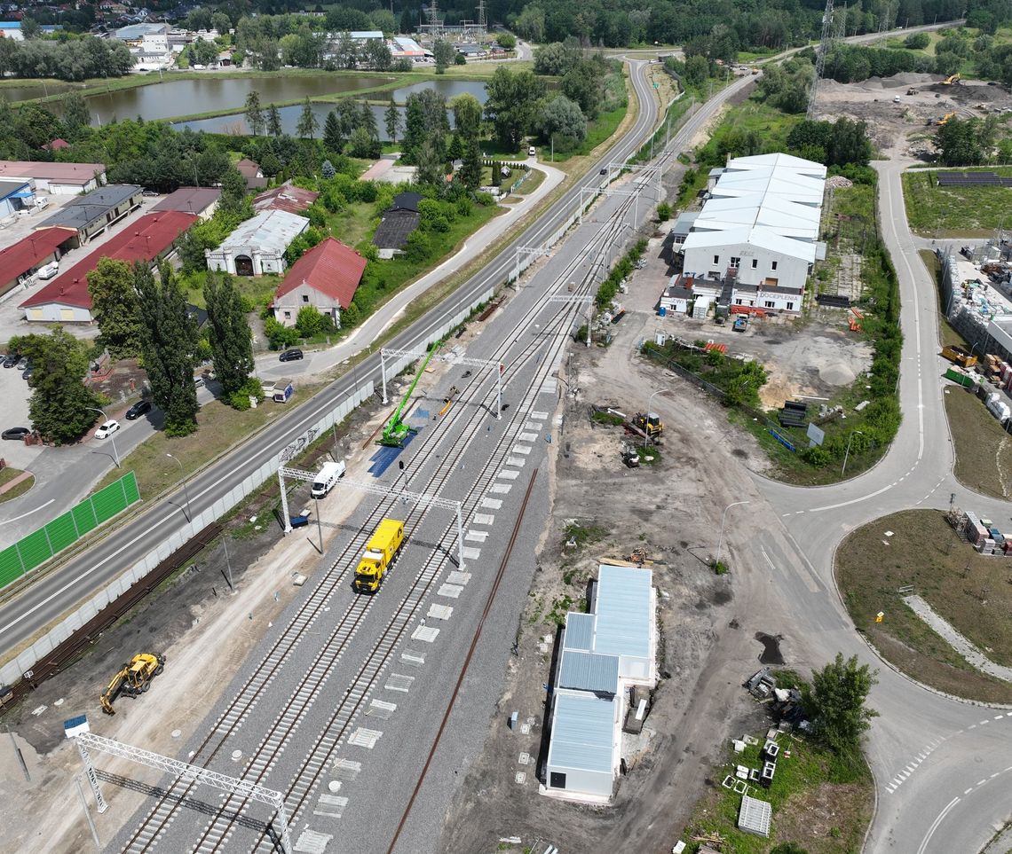 Pociągi wracają na tory. Od lipca nowe połączenia i przystanki na Podkarpaciu Pociągi wracają na tory. Od lipca nowe połączenia i przystanki na Podkarpaciu