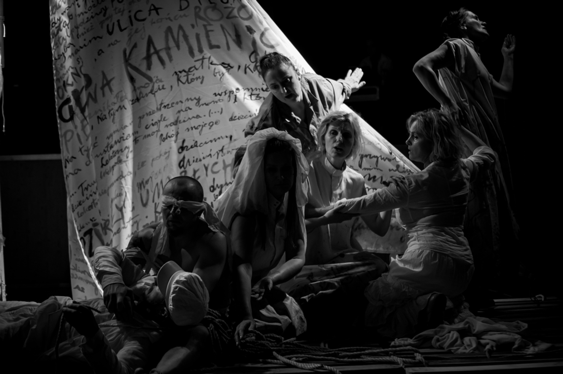 „Pokój mojego dzieciństwa. Hommage dla Marii Stangret” – poetycki hołd powraca do Rzeszowa „Pokój mojego dzieciństwa. Hommage dla Marii Stangret” – poetycki hołd powraca do Rzeszowa